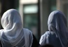 Karnataka Government Withdraws 2022 Hijab Ban Order, Allows Religious Symbols in Schools and Colleges