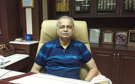 Supreme Court Emphasises Harmony Between Bench And Bar While Closing Contempt Case Against Senior Advocate Yatin Oza